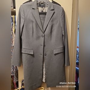 Business jkt w/ mini skirt